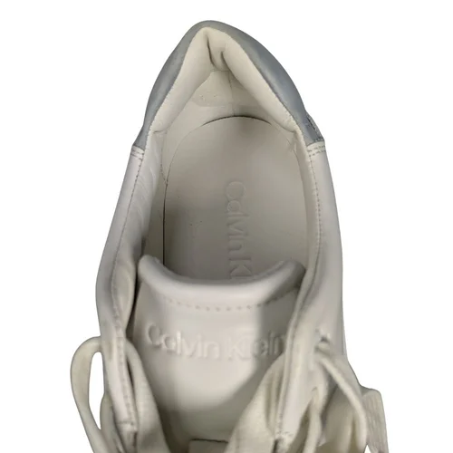 Białe sneakersy damskie CALVIN KLEIN Elevated Cupsole z szarym detalem Rozmiar 39 - zdjęcie 9
