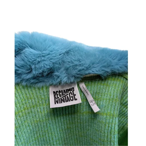 Zielony Kardigan z Błękitnym Futerkiem Reclaimed Vintage 38 - zdjęcie 3