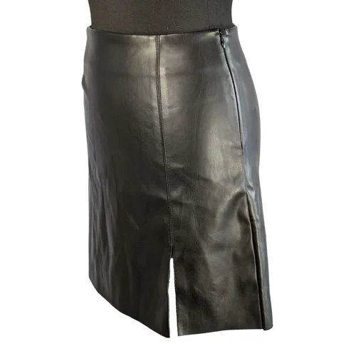 Noisy May – Czarna Spódnica Mini z Eko-skóry z Rozcięciem – XS (NMClara Penny) - zdjęcie 3