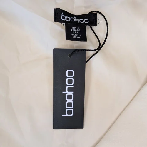 Kremowa Sukienka Mini BOOHOO w Stylu Kamizelki z Plisami Rozmiar 40 L - zdjęcie 8