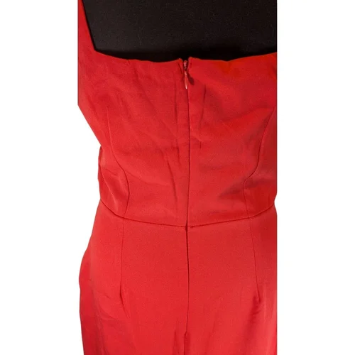 Trendyol – Czerwona Sukienka Maxi z Wycięciami i Złotymi Guzikami 38 - zdjęcie 4