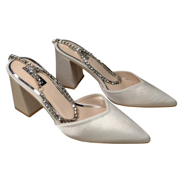 Be Mine – Białe Szpilki Mule z Cyrkoniowym Łańcuszkiem 38