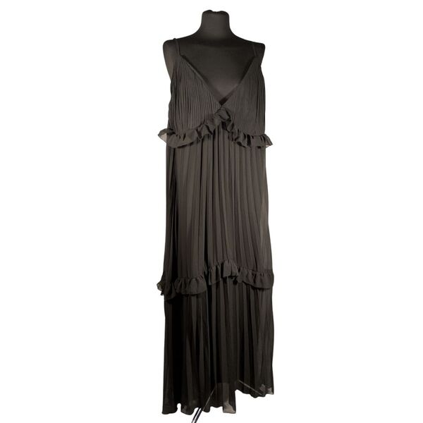 Boohoo – Czarna Plisowana Sukienka Midi z Falbanami – 54